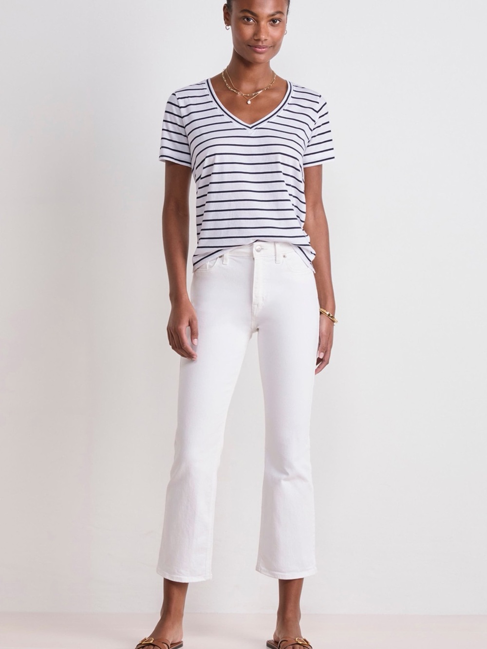 Vineyard Vines White Cropped Flare Jeans